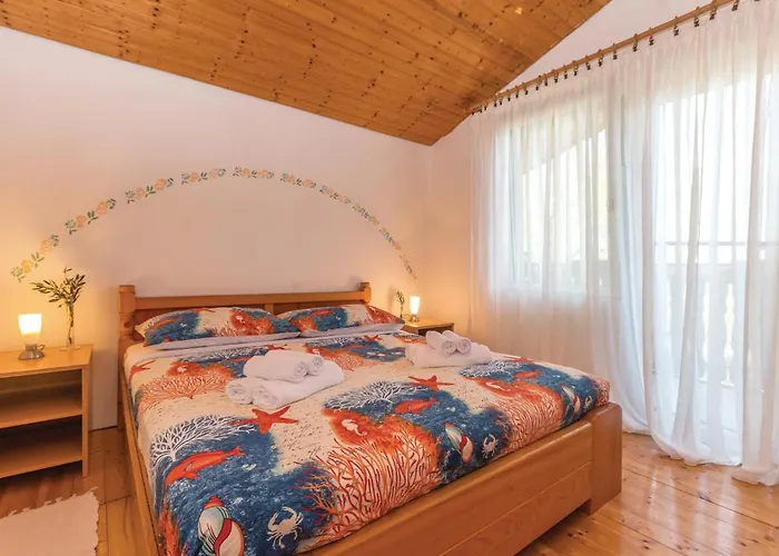 Дом отдыха In With Wifi Nadin